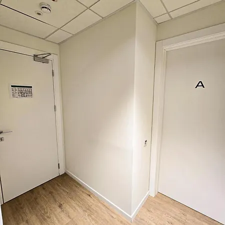 Well-located Campus Near Park Appartamento *